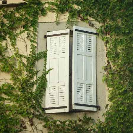 L'auglanas 招待所