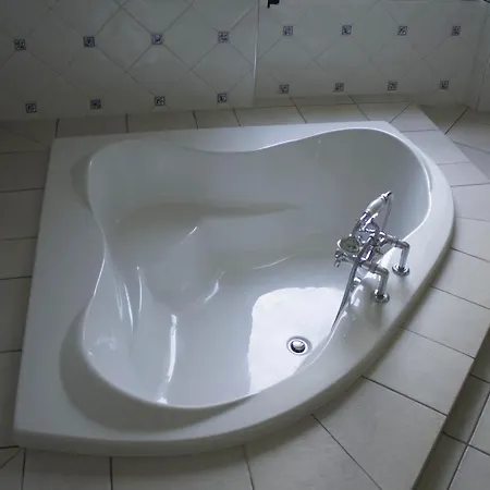 招待所 L'auglanas 3*