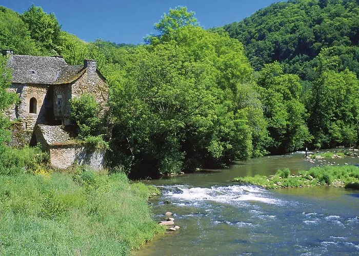 L'auglanas Гостевой дом Tauriac-de-Naucelle